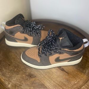 JORDAN 1 MID SE (PS) - Dark Chocolate